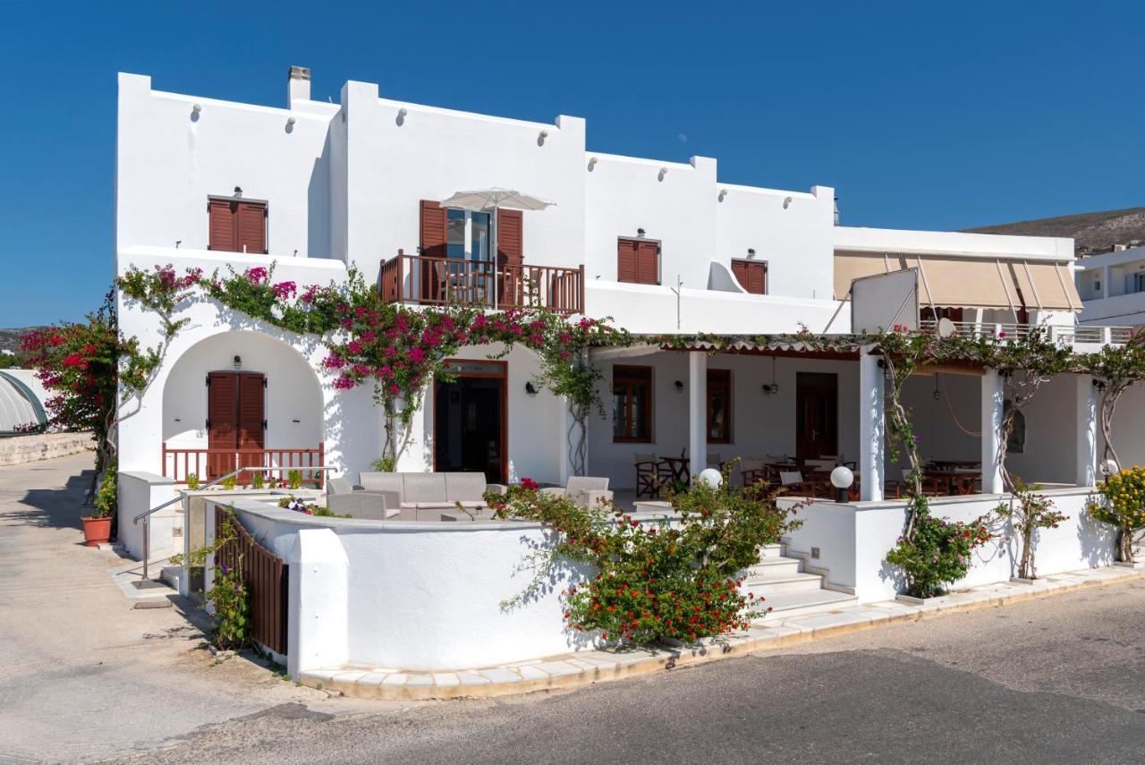 Irene Hotel - Beachfront Páros Dış mekan fotoğraf